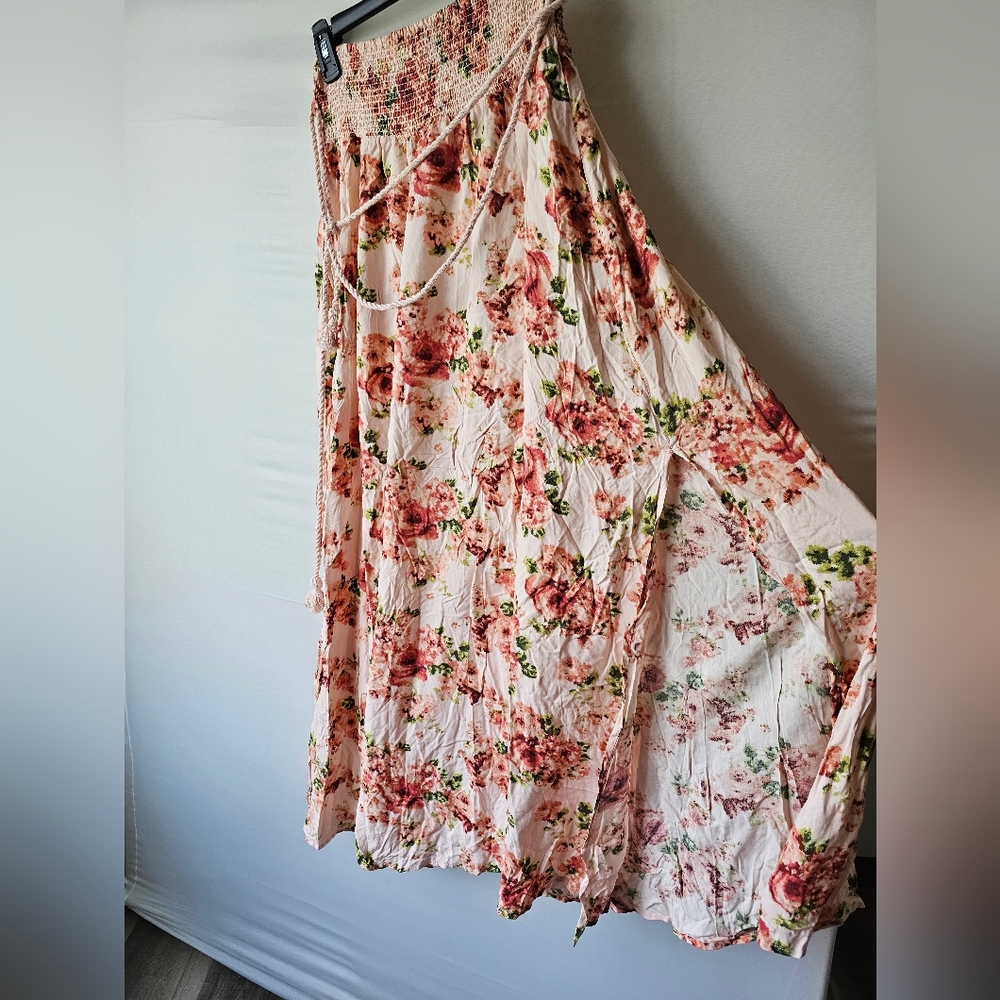 Forever 21 Floral Maxi Skirt (NWT), Size M, with Rope Belt and Side Slits - Picture 5 of 16